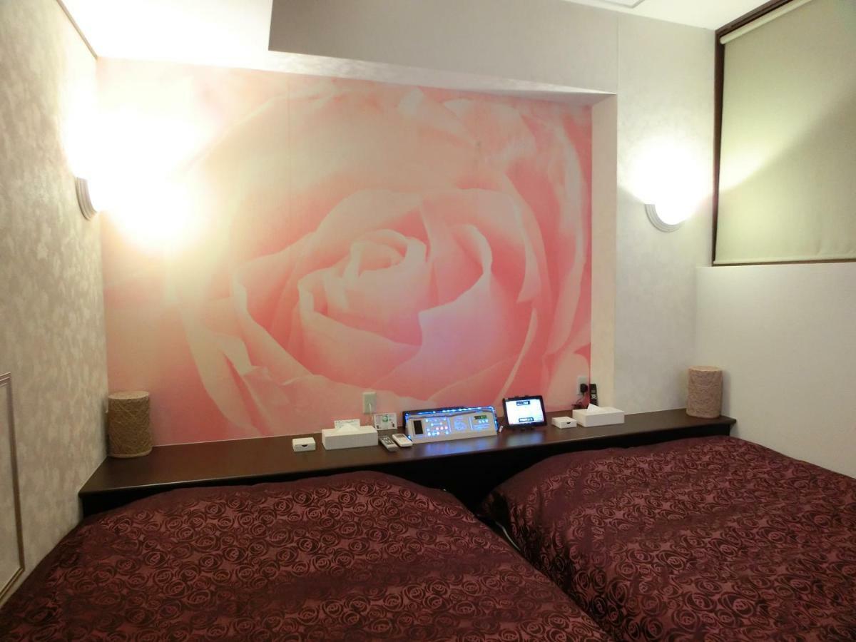 Hotel del amor Lapia *